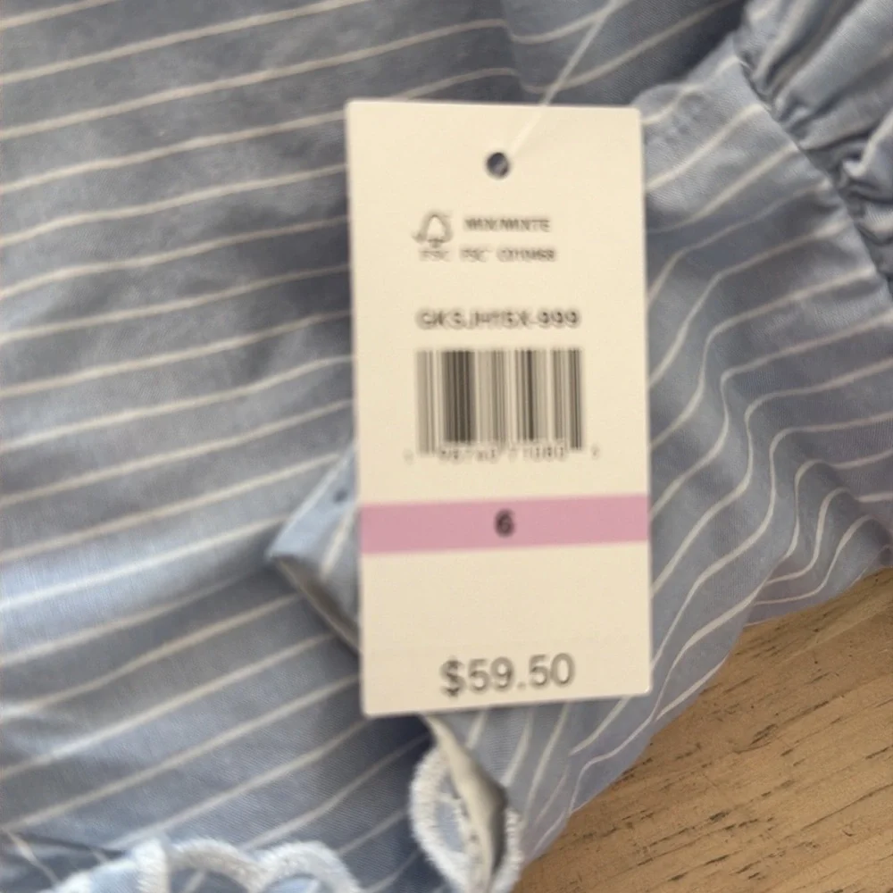 NWT GAP Eyelet Dress, size 6